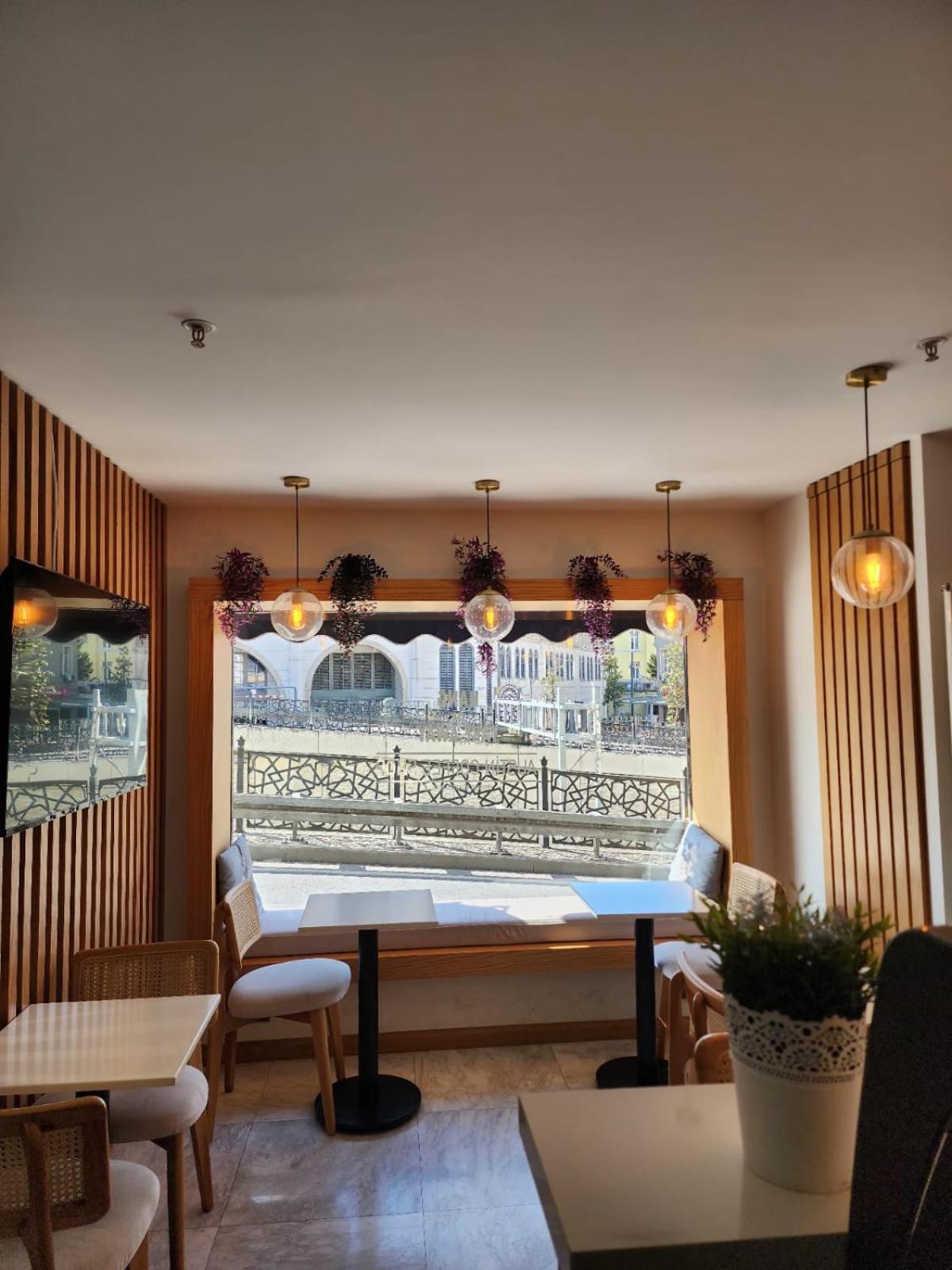 Taksim Landhouse Hotel Istanbul Exterior foto